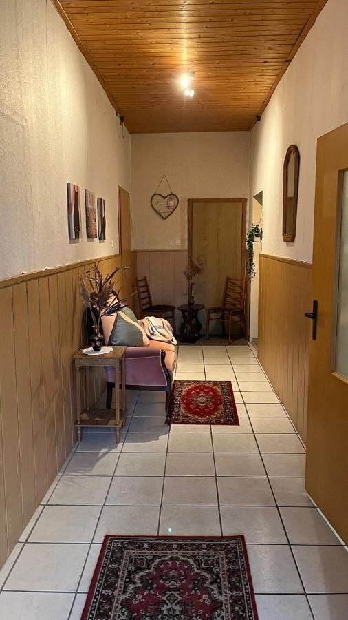 Monteure, Ganzes Haus, Schwarzheide, Haus 1 Lejlighed Eksteriør billede