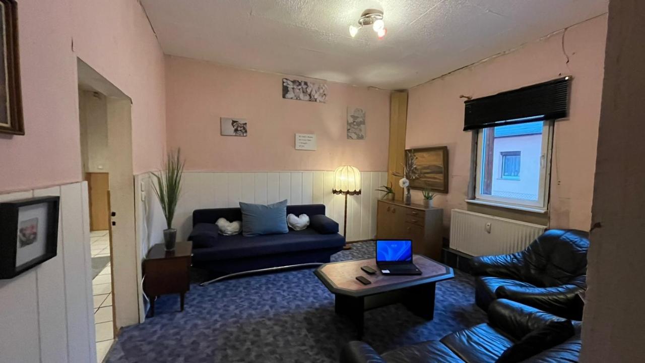 Monteure, Ganzes Haus, Schwarzheide, Haus 1 Lejlighed Eksteriør billede