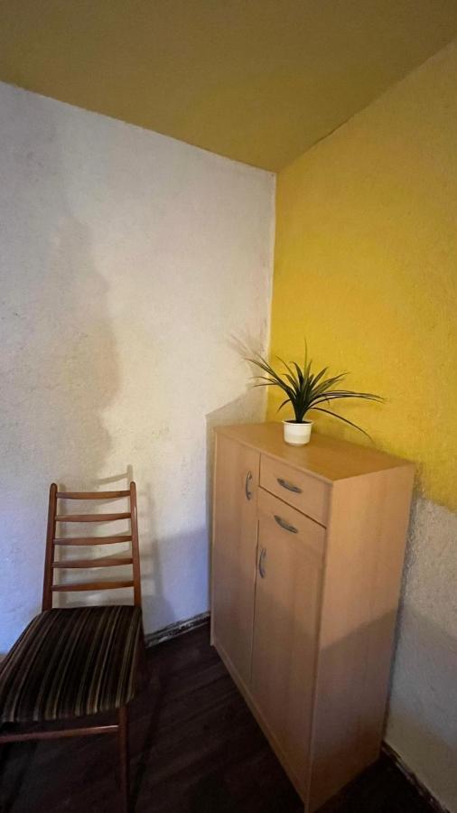 Monteure, Ganzes Haus, Schwarzheide, Haus 1 Lejlighed Eksteriør billede