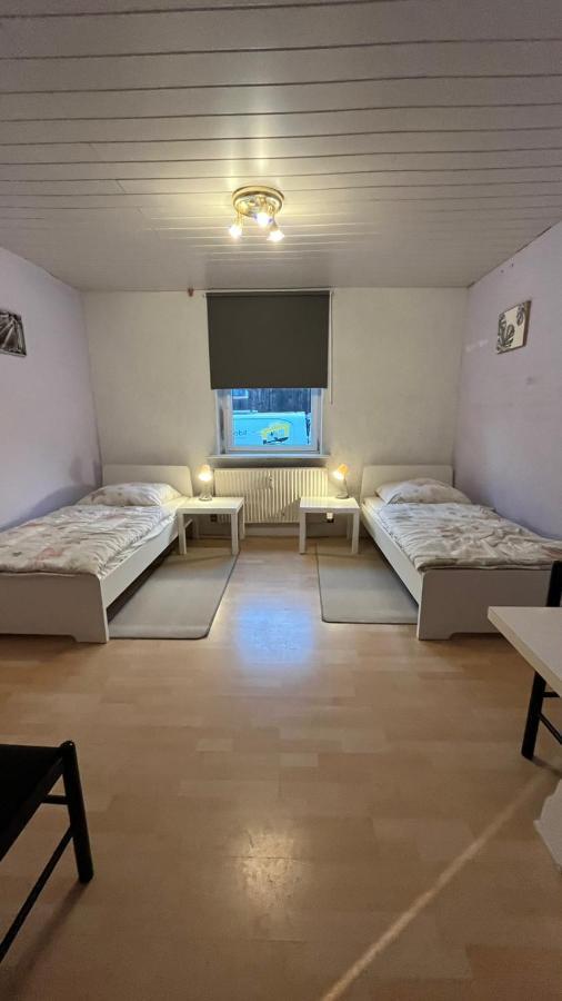 Monteure, Ganzes Haus, Schwarzheide, Haus 1 Lejlighed Eksteriør billede