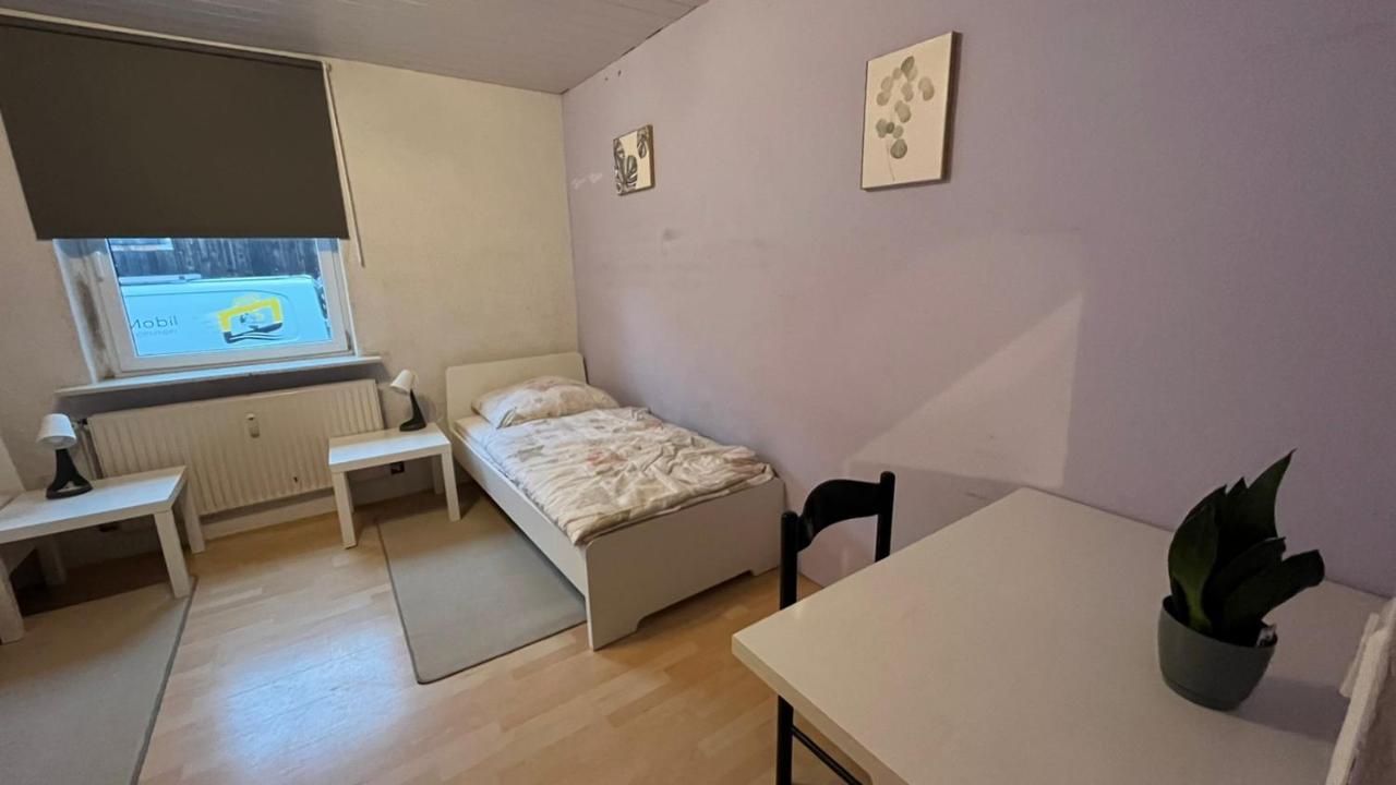 Monteure, Ganzes Haus, Schwarzheide, Haus 1 Lejlighed Eksteriør billede