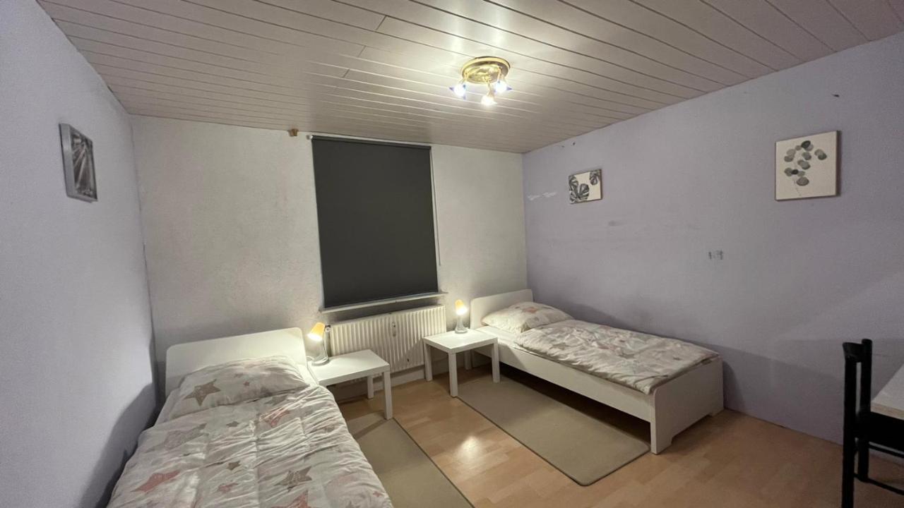 Monteure, Ganzes Haus, Schwarzheide, Haus 1 Lejlighed Eksteriør billede