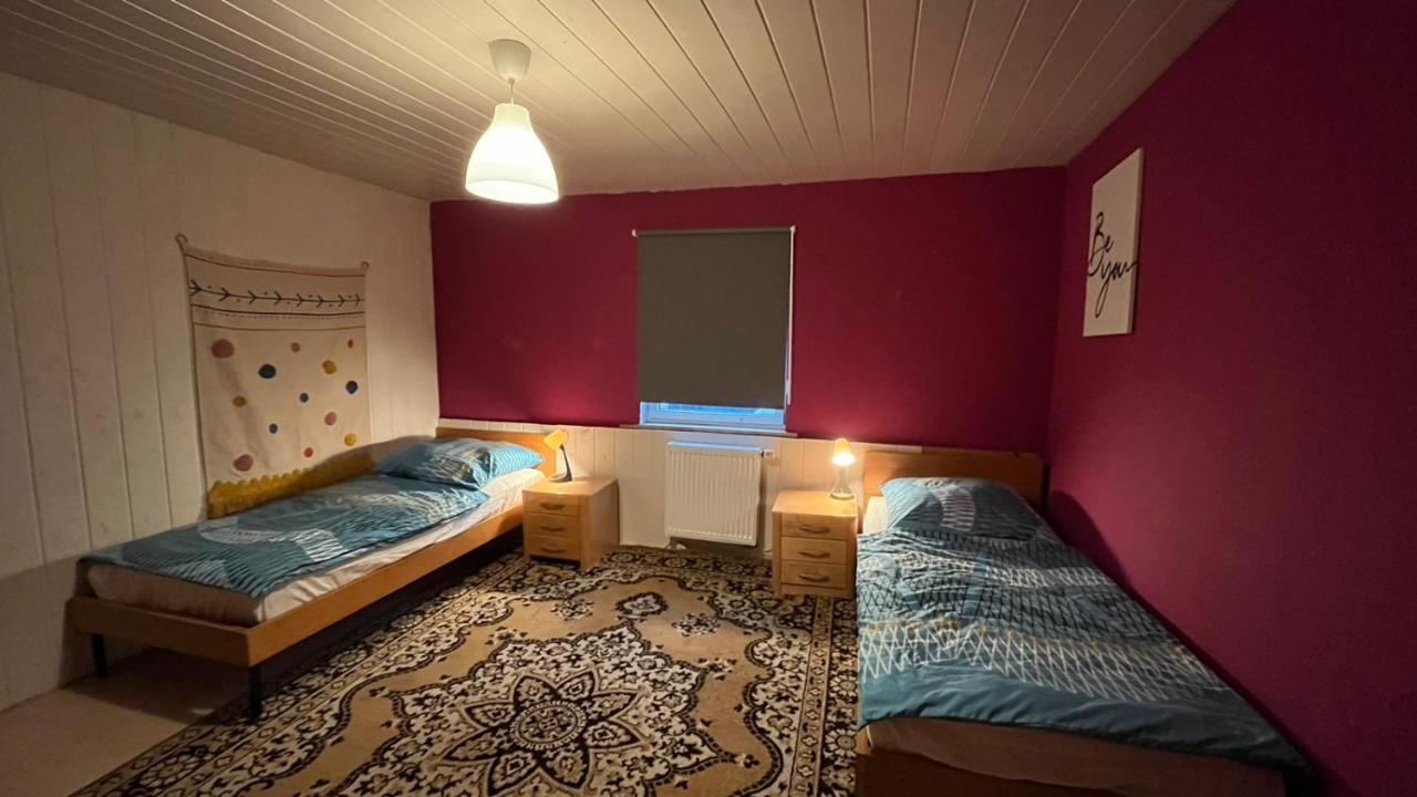 Monteure, Ganzes Haus, Schwarzheide, Haus 1 Lejlighed Eksteriør billede